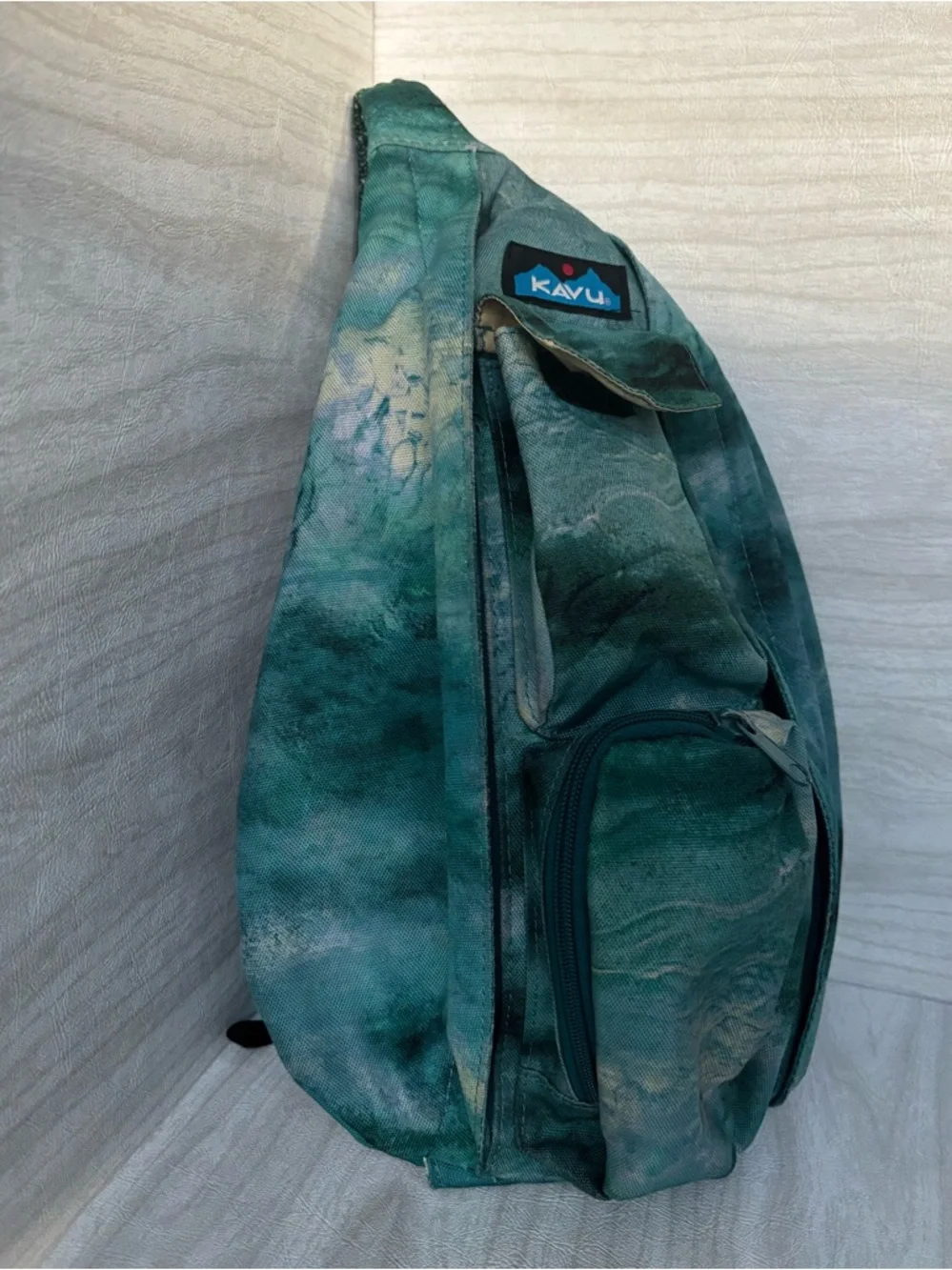 KAVU Rope Sling - Compact Lightweight Crossbody Bag - Ocean Storm - Picture 5 of 13